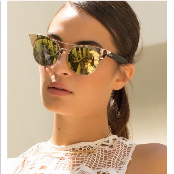 Quay Australia Accessories - New! Quay Zig gold sunglasses
